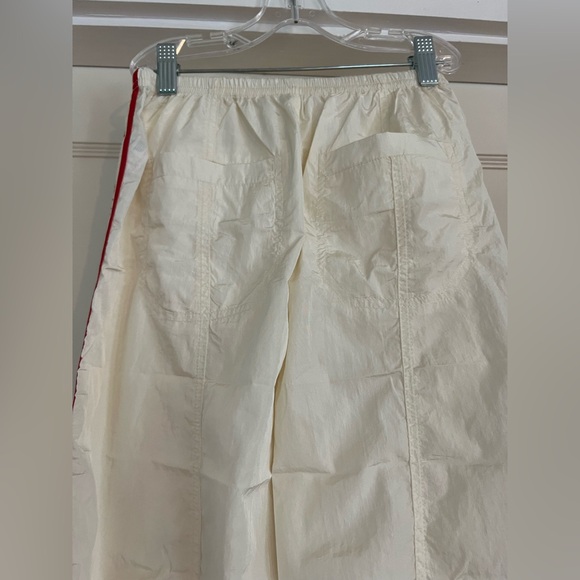 The Bowline Parachute Pants By Anthropologie Creme/Red stripe NWT - Picture 6 of 12